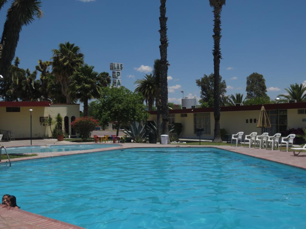 Hotel Las Palmas Midway Inn Matehuala Exterior photo